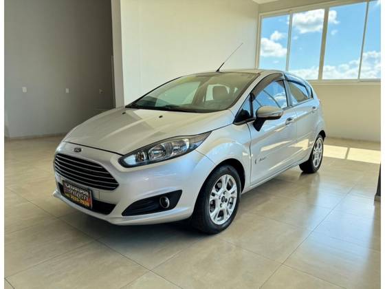 FORD FIESTA 1.6 SEL HATCH 16V FLEX 4P MANUAL